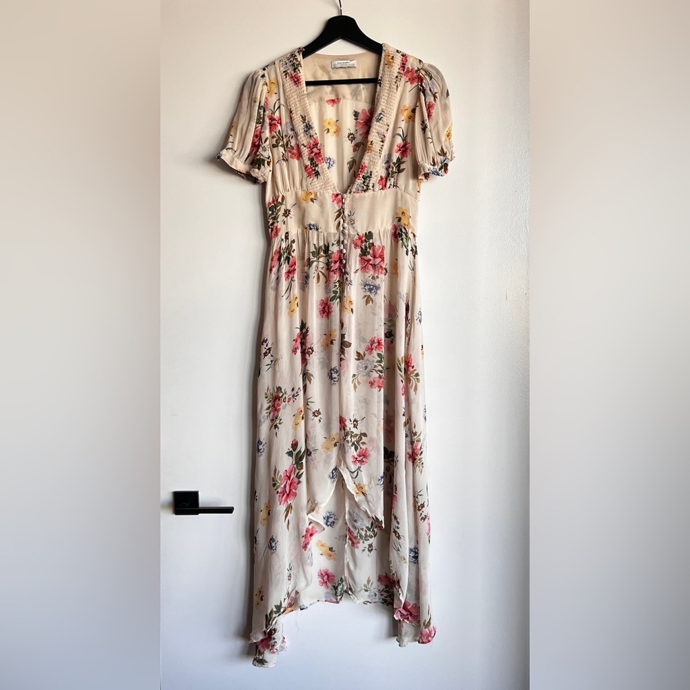 Zara Cream Maxi Dress with Ruffled Puff Sleeves and V-Neck